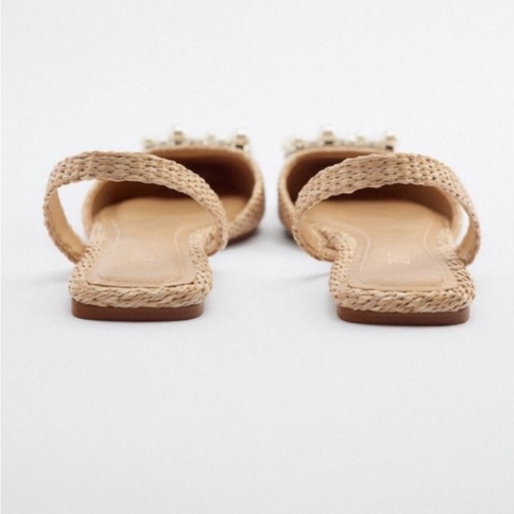 Zara shoes with pearls embellished - Picture 2 of 3